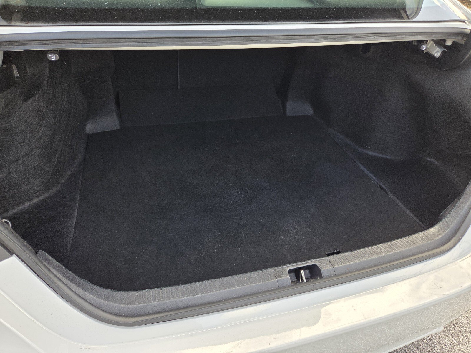Used 2023 Toyota Camry SE FWD image 15