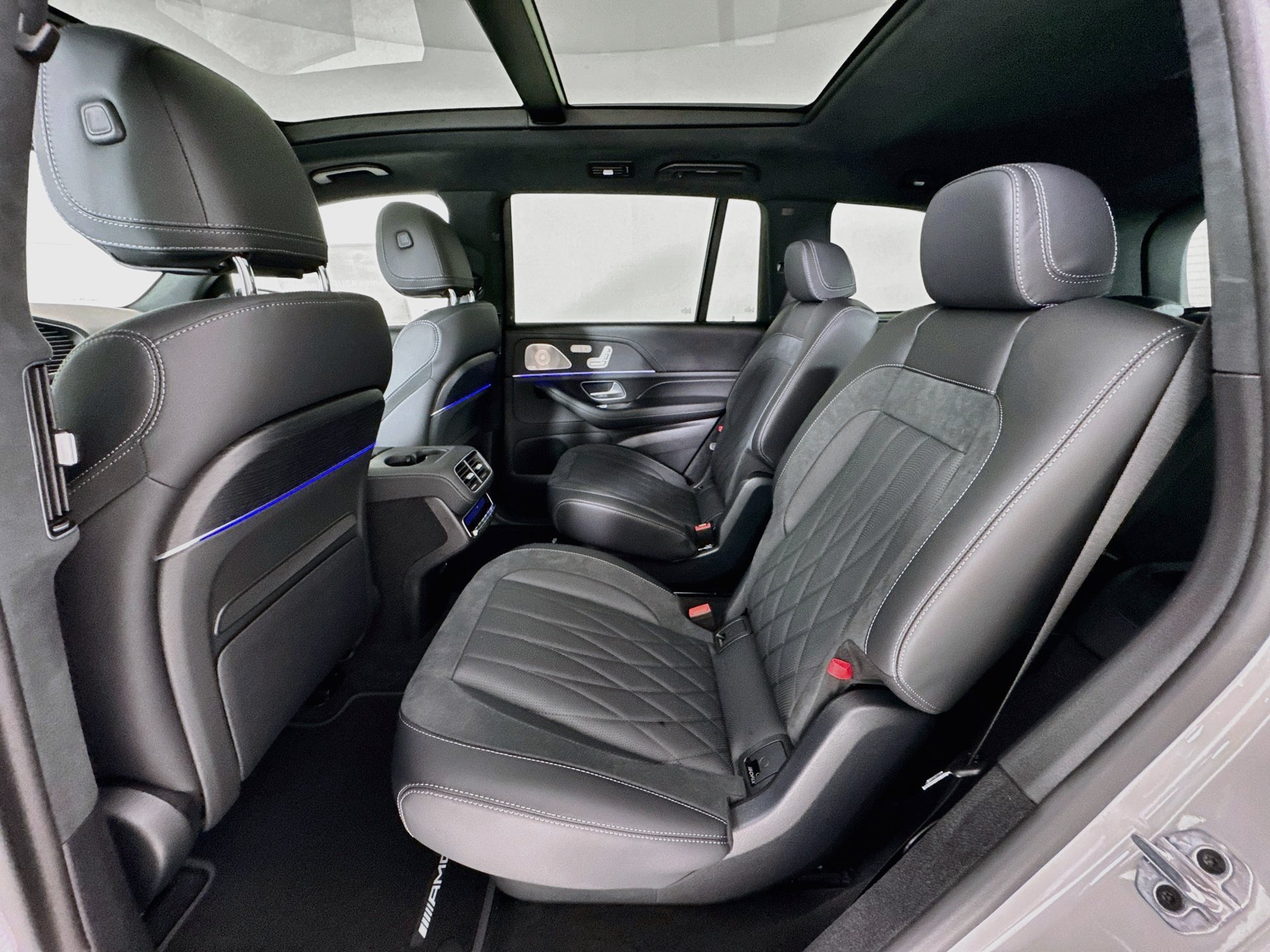 New 2026 Mercedes-Benz GLS 63 AMG 4MATIC image 27