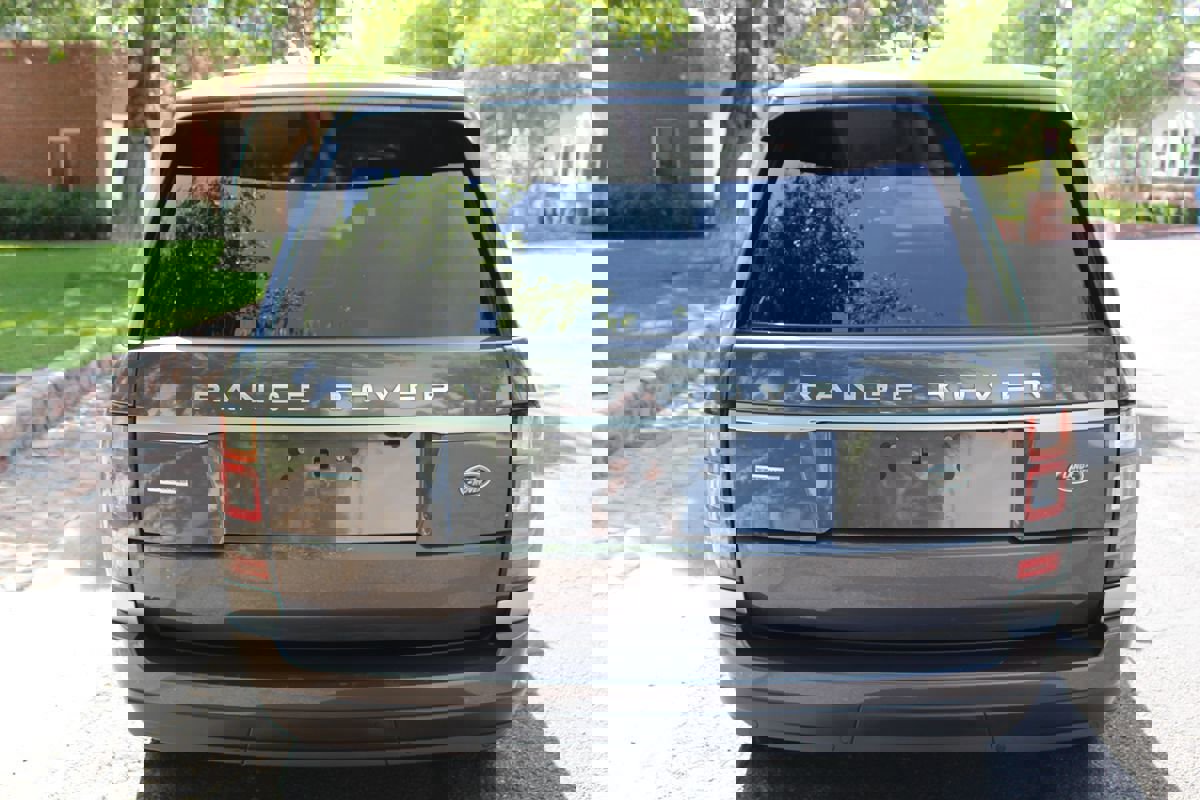 Used 2016 Land Rover Range Rover Supercharged AWD/4WD image 5