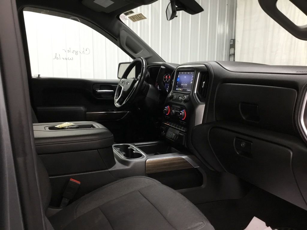 Used 2020 Chevrolet Silverado 1500 LT Trail Boss image 20