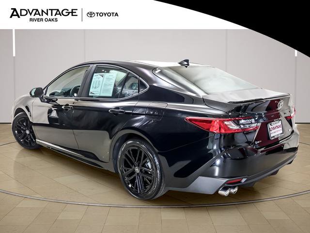Used 2026 Toyota Camry SE image 5
