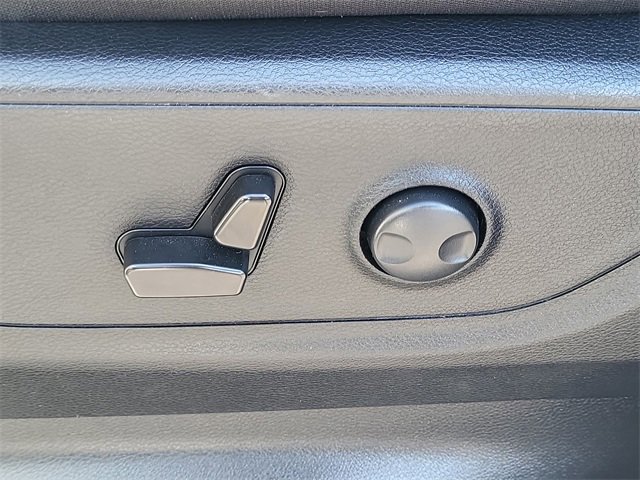Used 2025 RAM 1500 Big Horn image 22