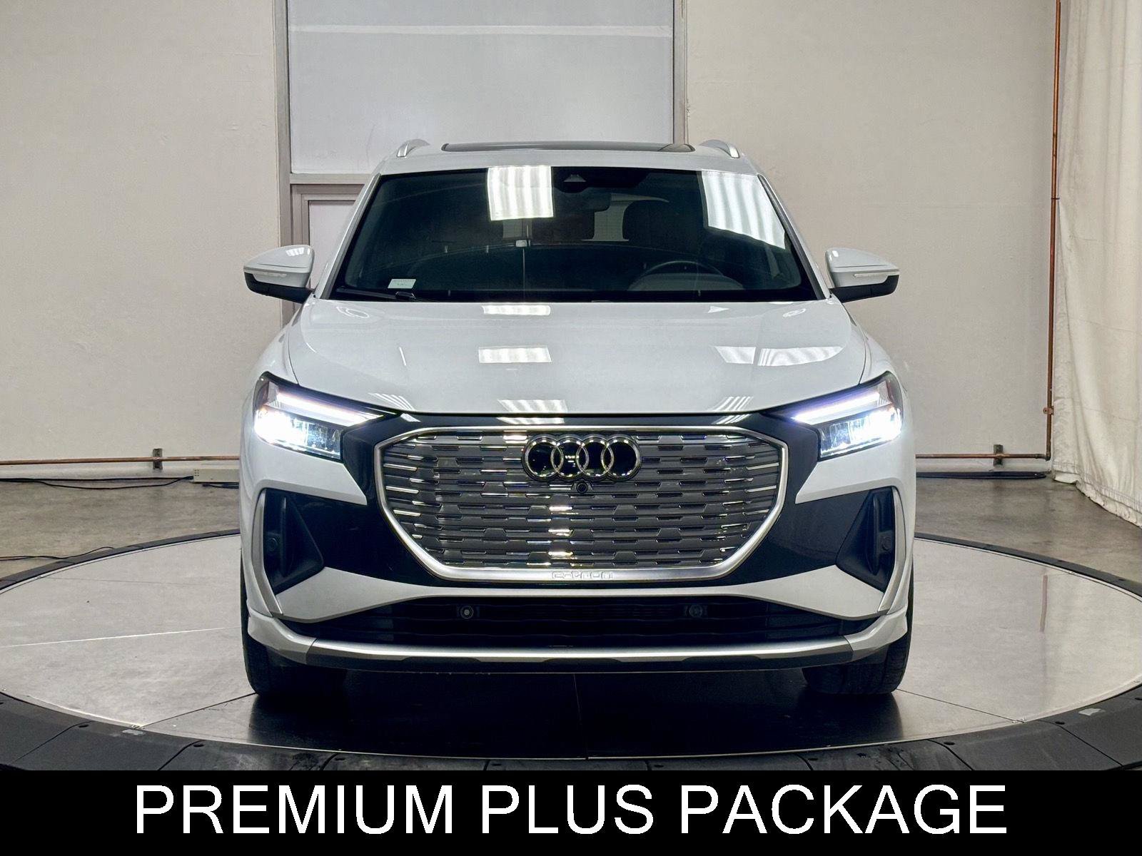 Used 2024 Audi Q4 e-tron Premium Plus w/ Premium Plus AWD/4WD image 3