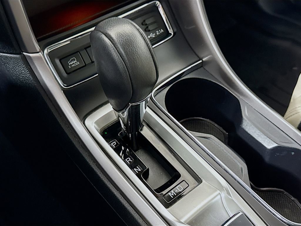 Used 2020 Subaru Ascent Limited w/ Popular Package #3 image 16