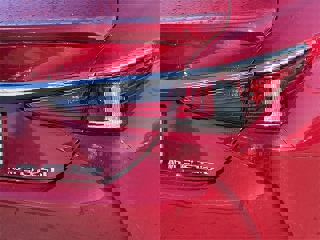 Used 2022 Lexus ES 250 w/ Premium Package image 6