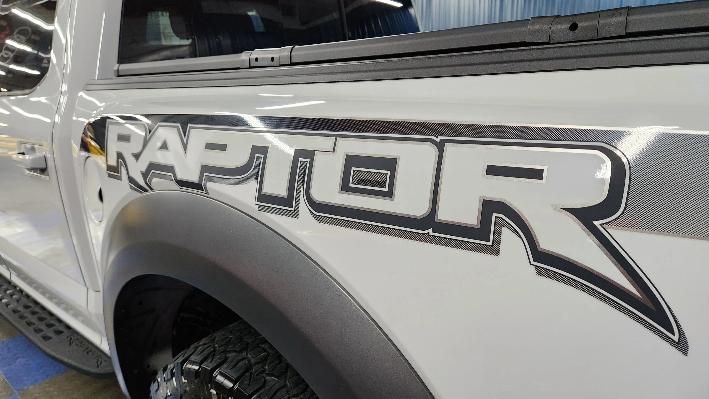 Used 2017 Ford F150 Raptor w/ Equipment Group 802A Luxury image 86