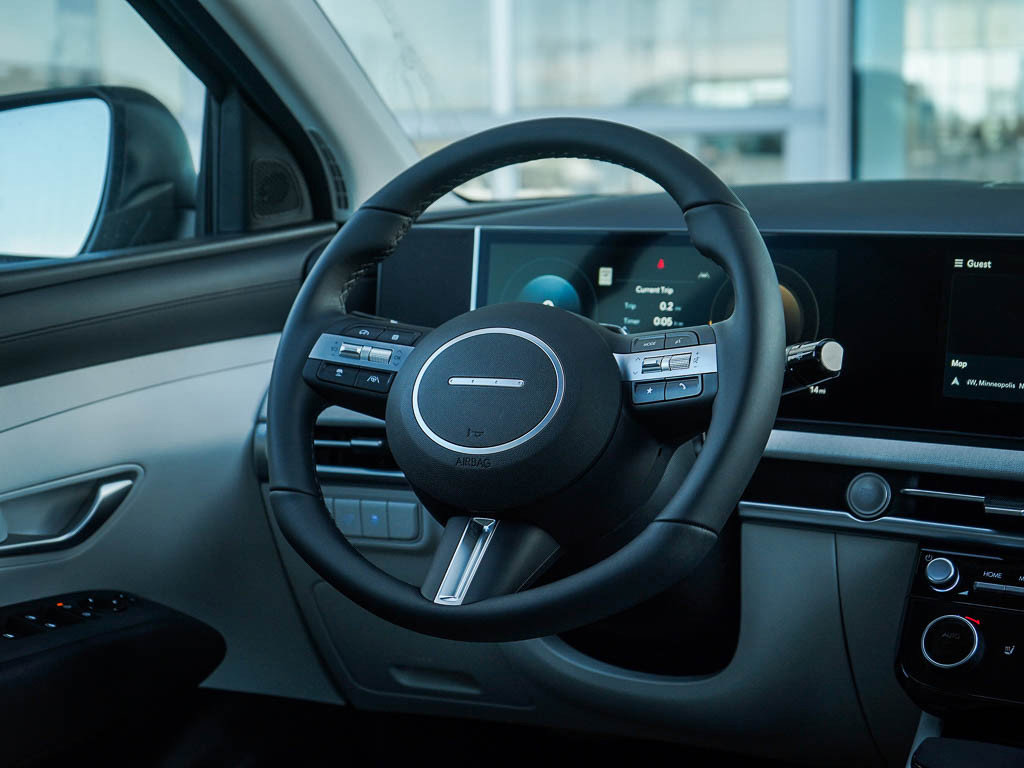 New 2026 Hyundai Tucson SEL image 16