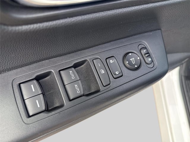 Certified 2026 Honda CR-V TrailSport image 18
