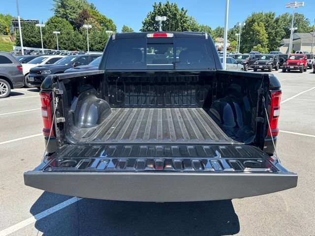 New 2026 RAM 1500 Express AWD/4WD image 5