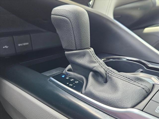 Used 2020 Toyota Camry LE FWD image 12