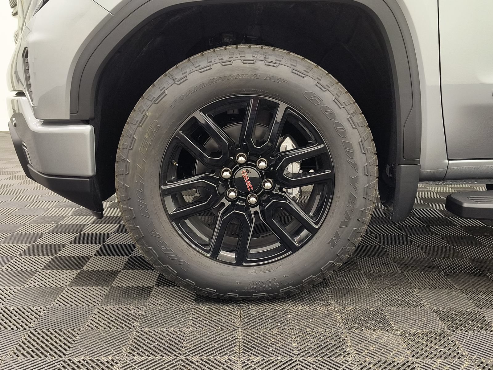 New 2026 GMC Sierra 1500 Elevation w/ Elevation Premium Package AWD/4WD image 11