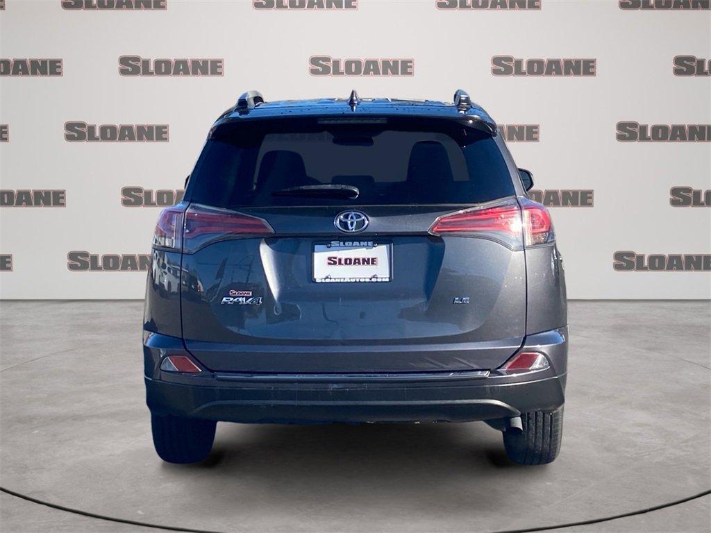 Used 2016 Toyota RAV4 LE image 4