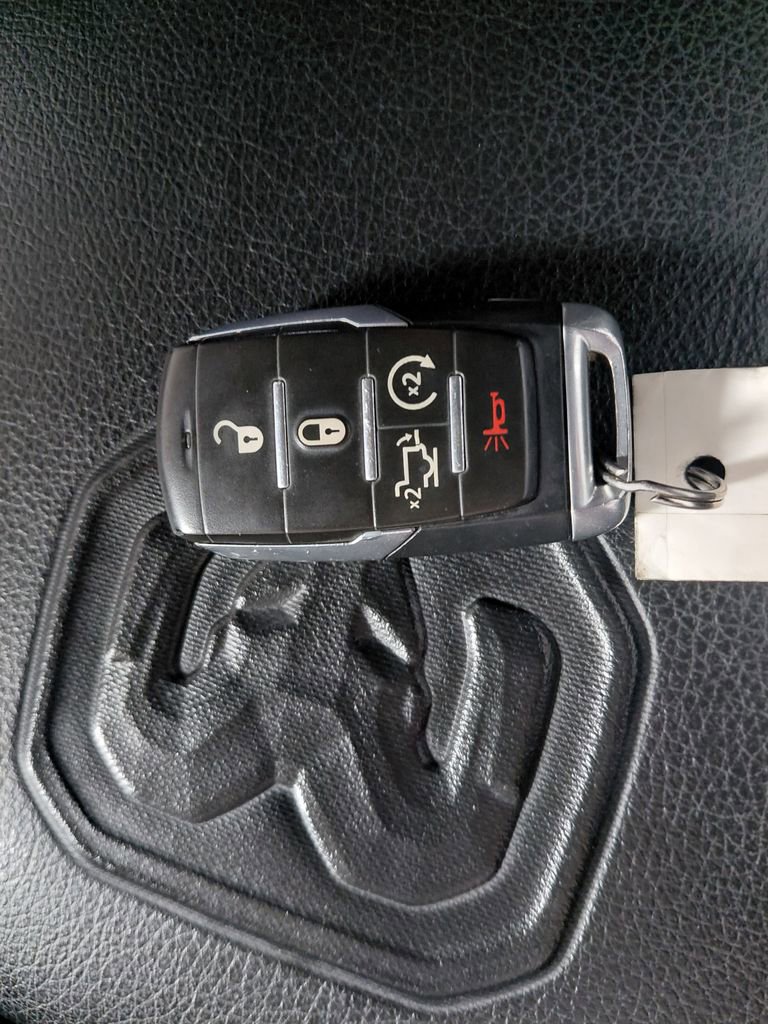 Used 2019 RAM 1500 Laramie image 23