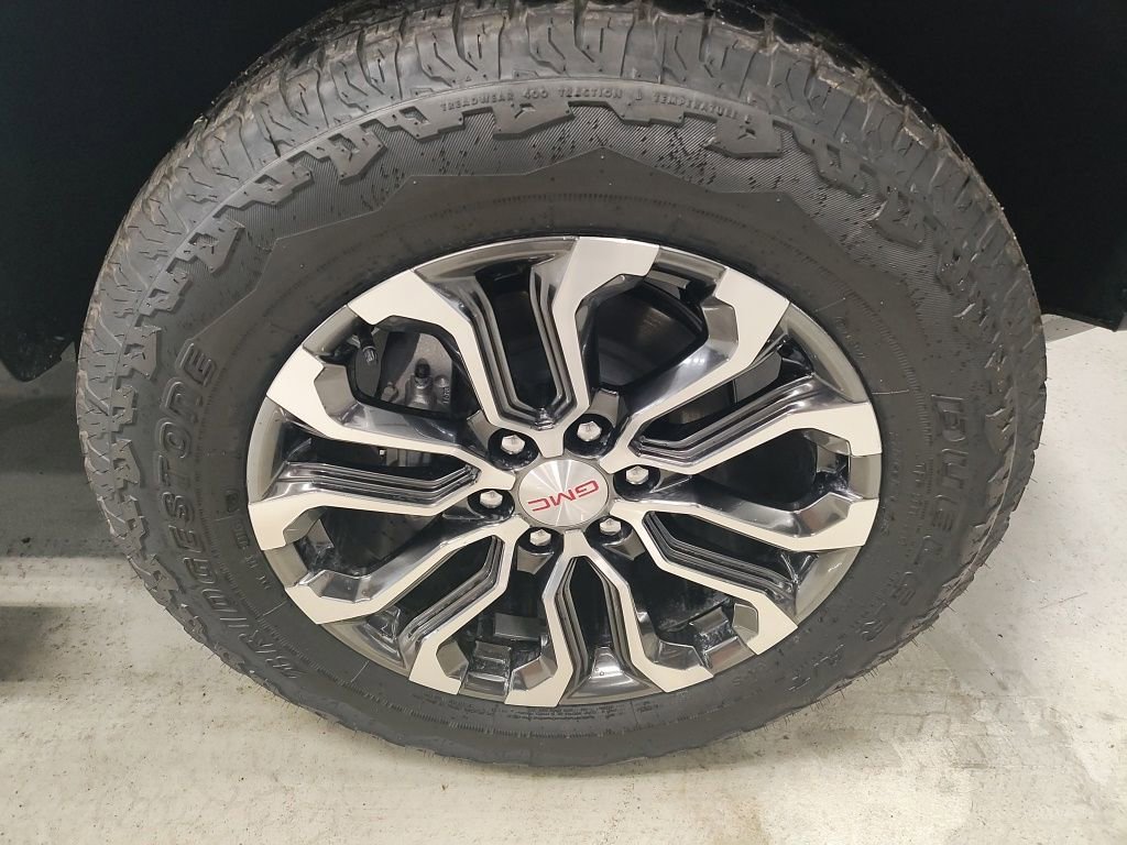 New 2026 GMC Canyon Denali AWD/4WD image 4