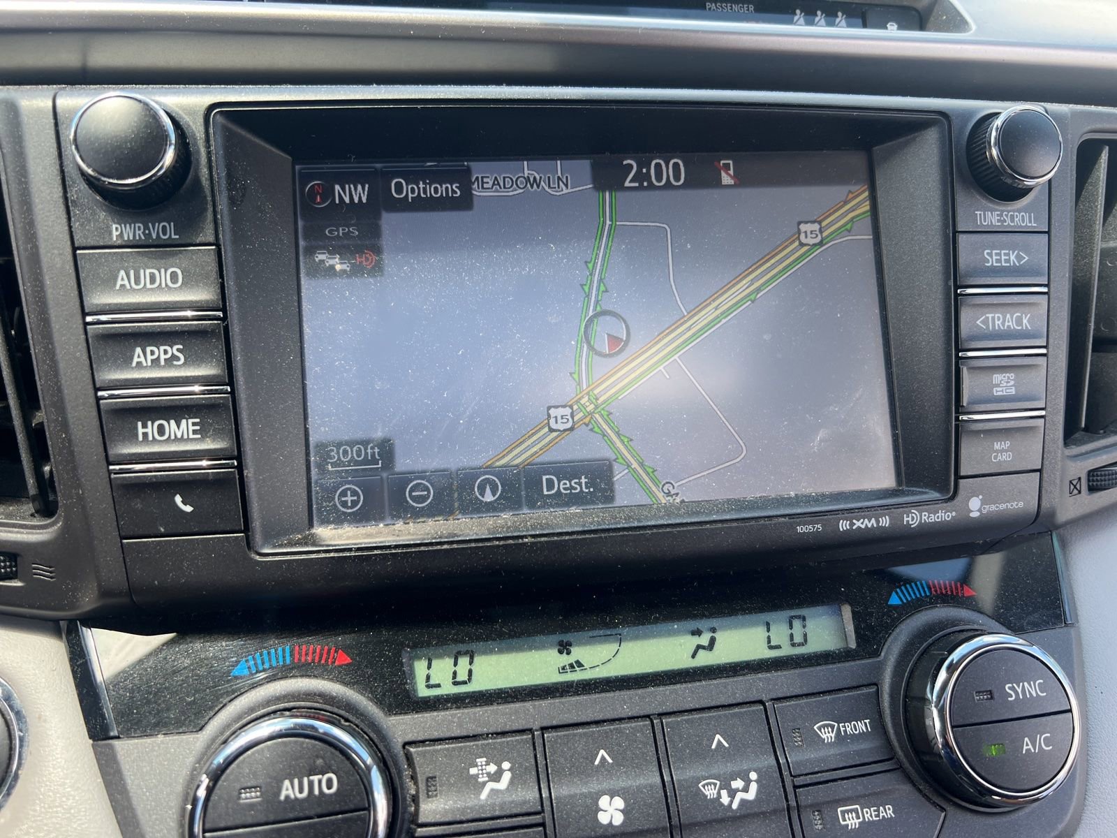 Used 2017 Toyota RAV4 XLE FWD image 8