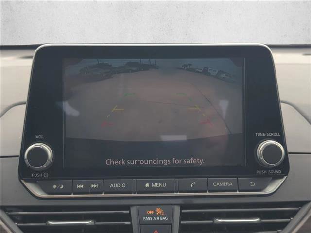 Used 2024 Nissan Altima 2.5 SV image 12