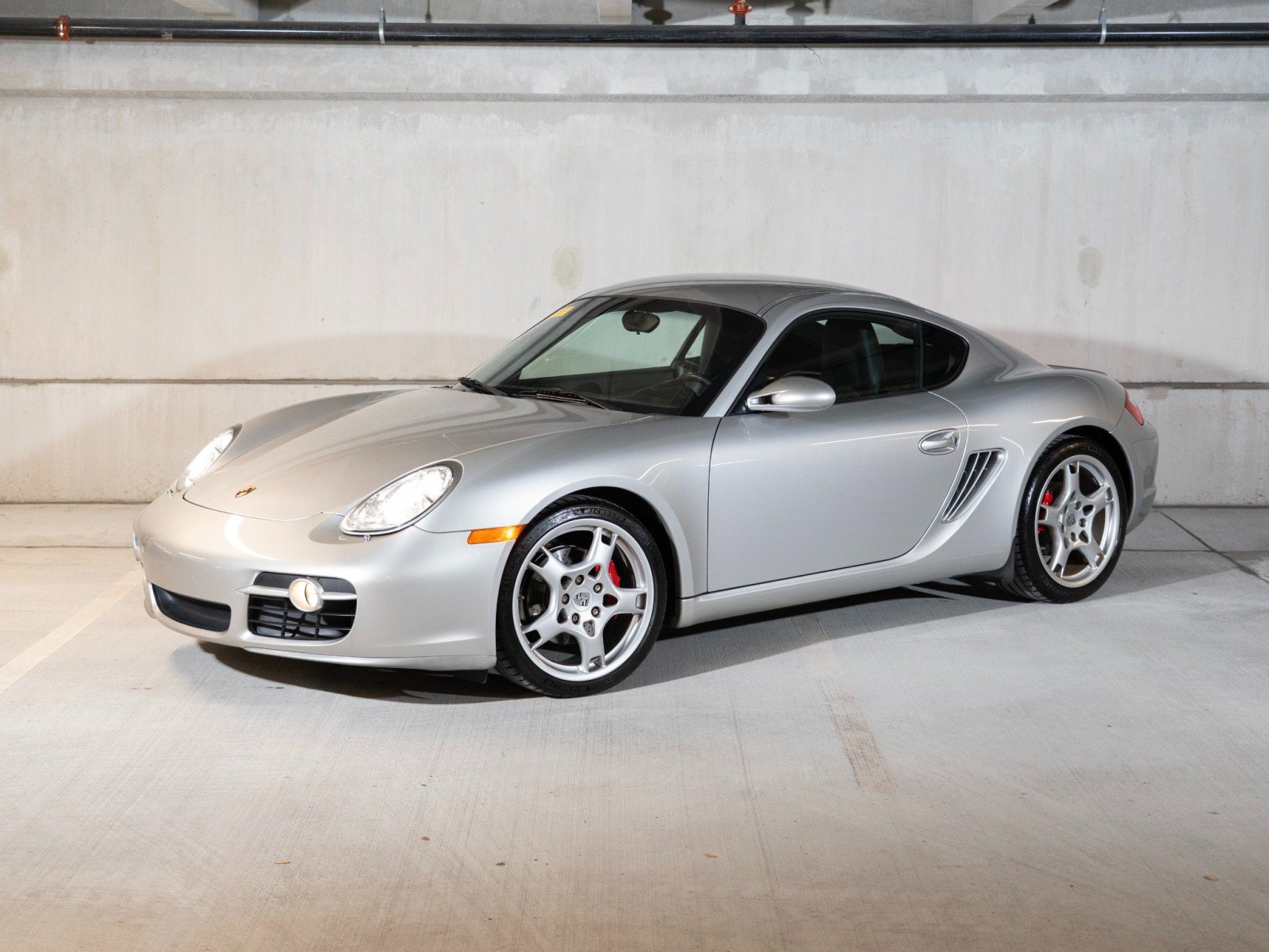 Used 2006 Porsche Cayman S RWD image 1