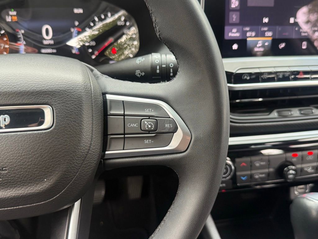 Certified 2022 Jeep Compass Altitude image 43