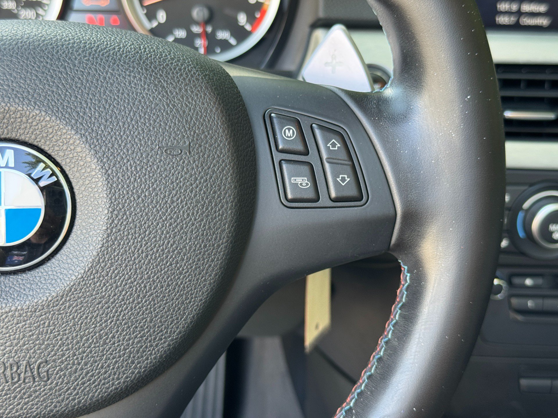 Used 2012 BMW M3 Convertible RWD image 41