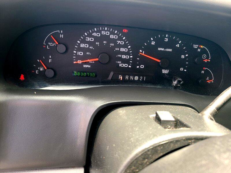 Used 2003 Ford F250 XLT image 15