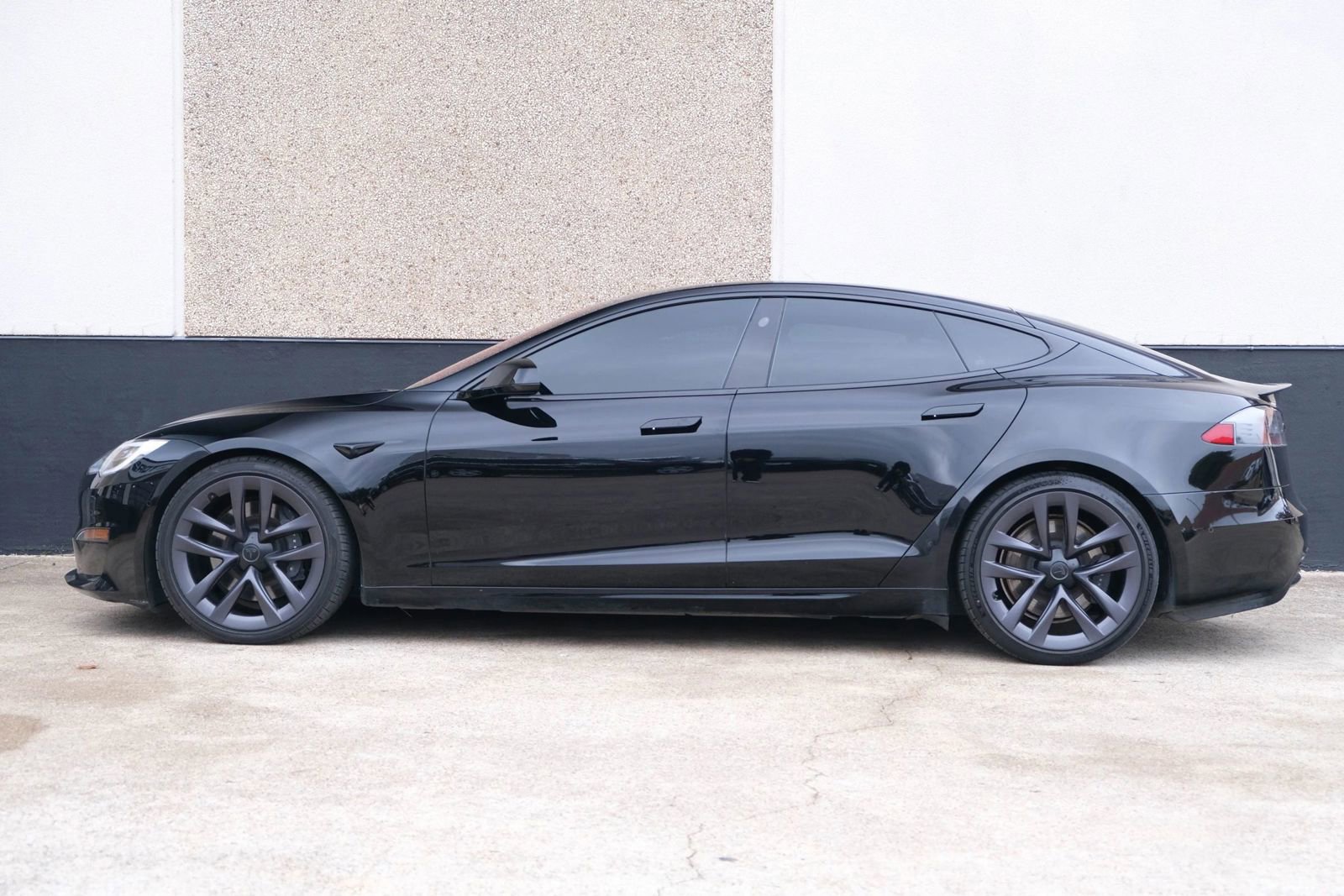 Used 2021 Tesla Model S Plaid AWD/4WD image 6