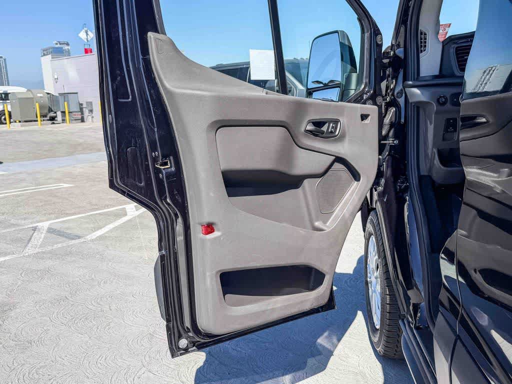 Used 2025 Ford Transit 350 XLT RWD image 22