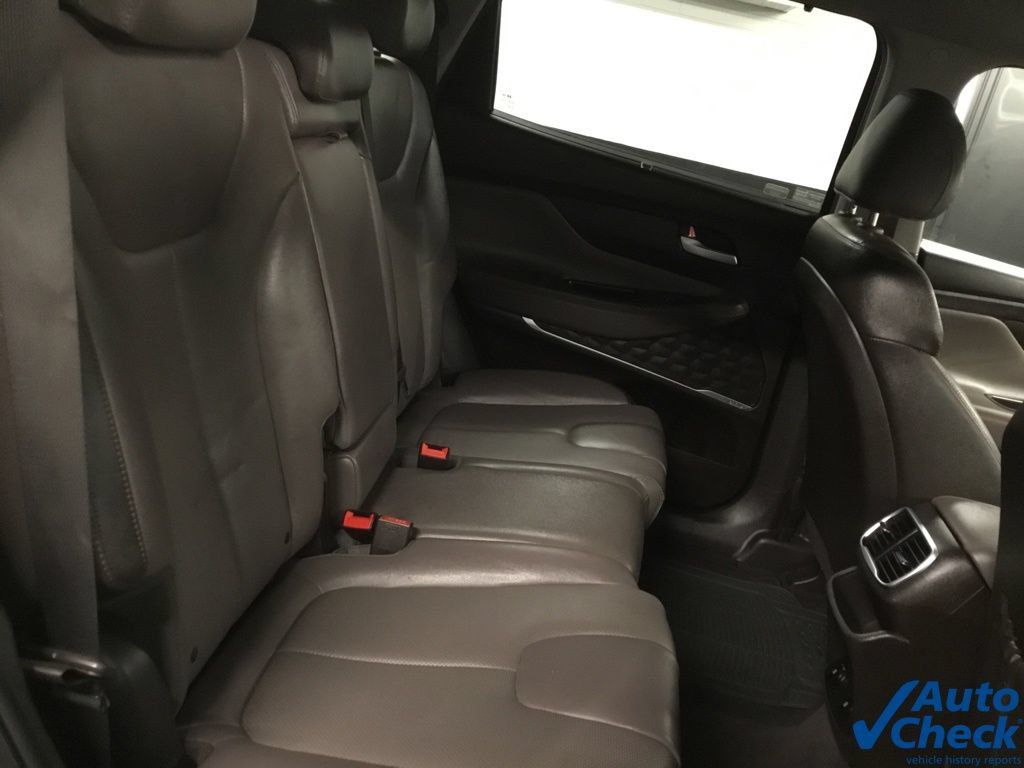 Used 2019 Hyundai Santa Fe Limited AWD/4WD image 32