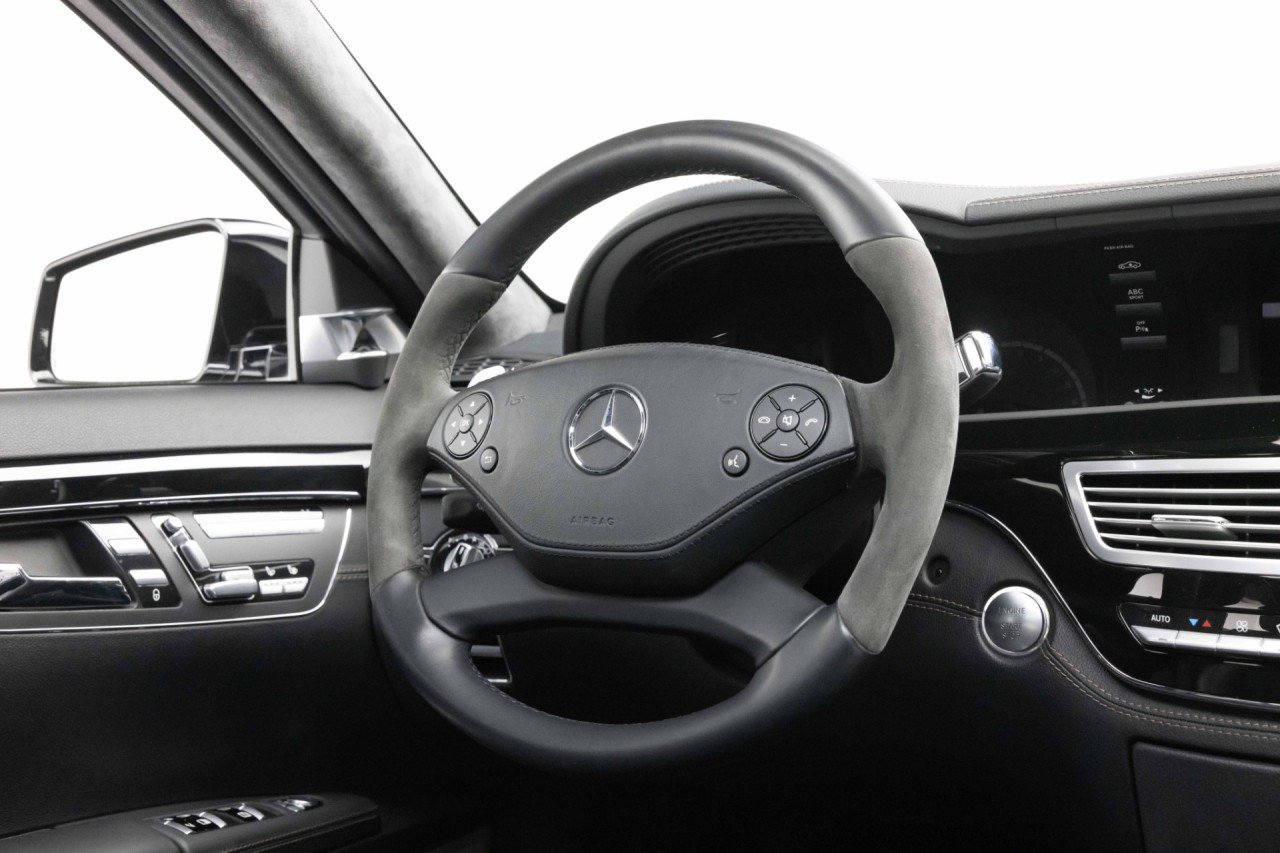 Used 2012 Mercedes-Benz S 63 AMG image 10