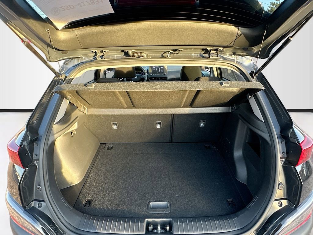 Used 2023 Hyundai Kona SEL w/ Cargo Package image 23