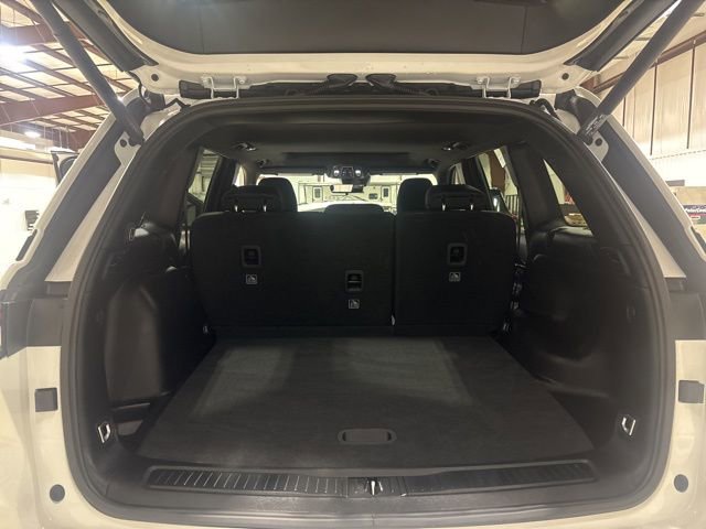 Used 2025 Jeep Grand Cherokee Laredo X w/ Luxury Tech Group I image 25