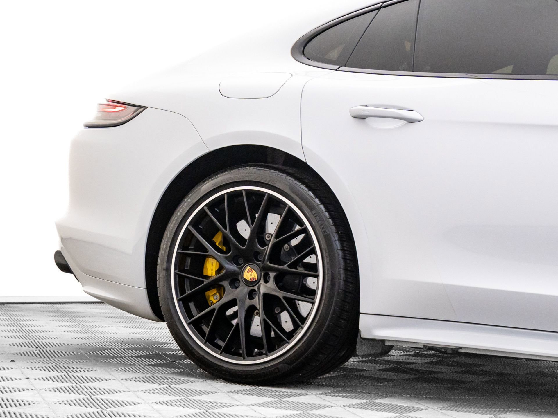 Certified 2023 Porsche Panamera Turbo S image 36
