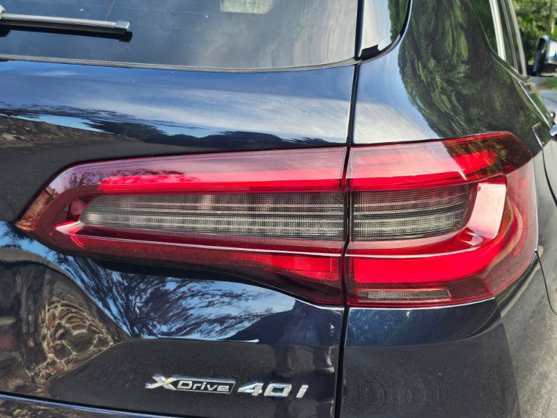 Used 2023 BMW X5 xDrive40i w/ Executive Package AWD/4WD image 29