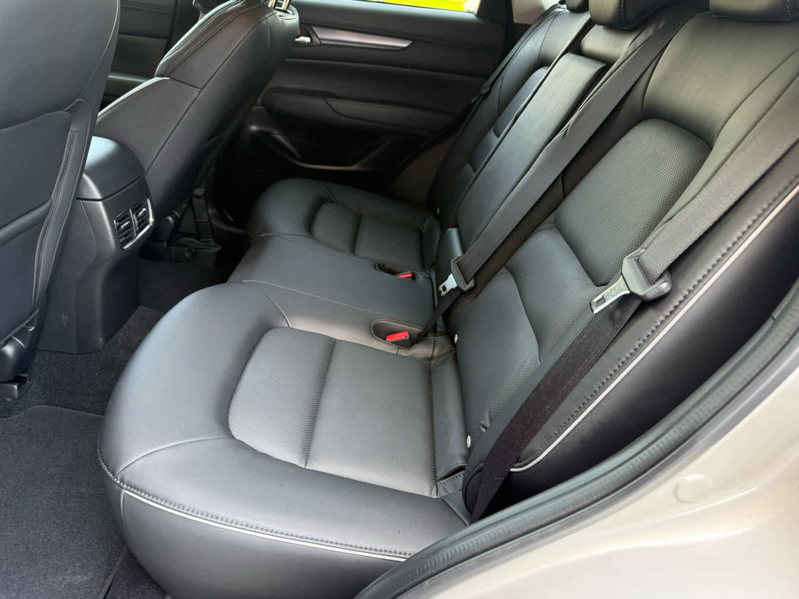 Certified 2025 MAZDA CX-5 AWD 2.5 S w/ Select Package image 5