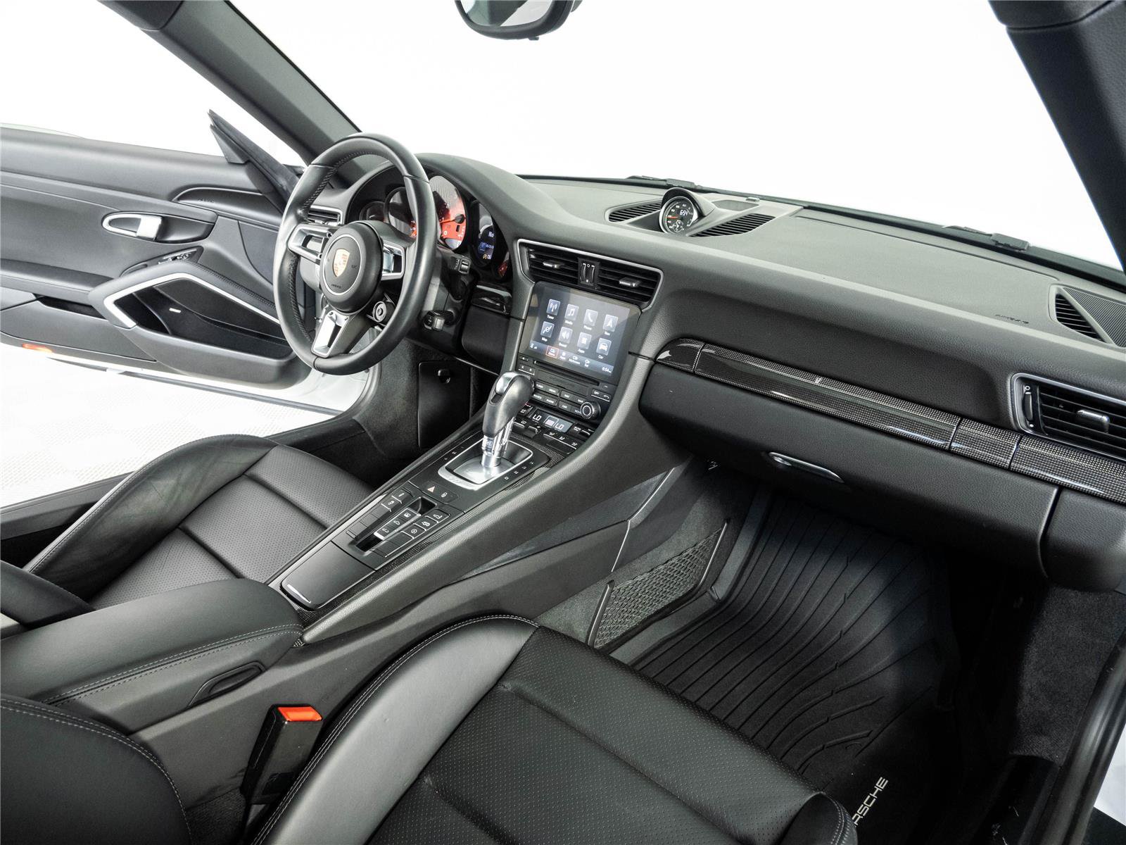 Certified 2017 Porsche 911 Carrera 4S AWD/4WD image 18