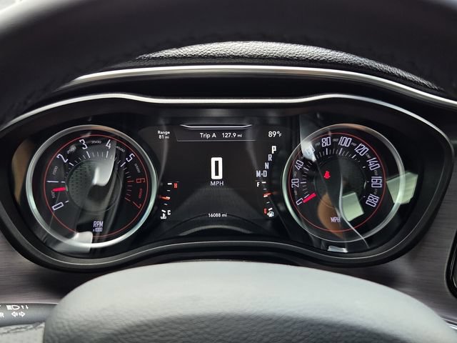 Used 2018 Dodge Challenger R/T Scat Pack RWD image 29