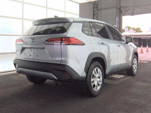 Used 2023 Toyota Corolla Cross L video 3