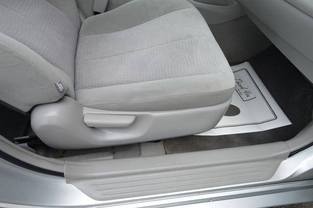 Used 2011 Toyota Camry LE w/ LE Extra-Value Pkg FWD image 26