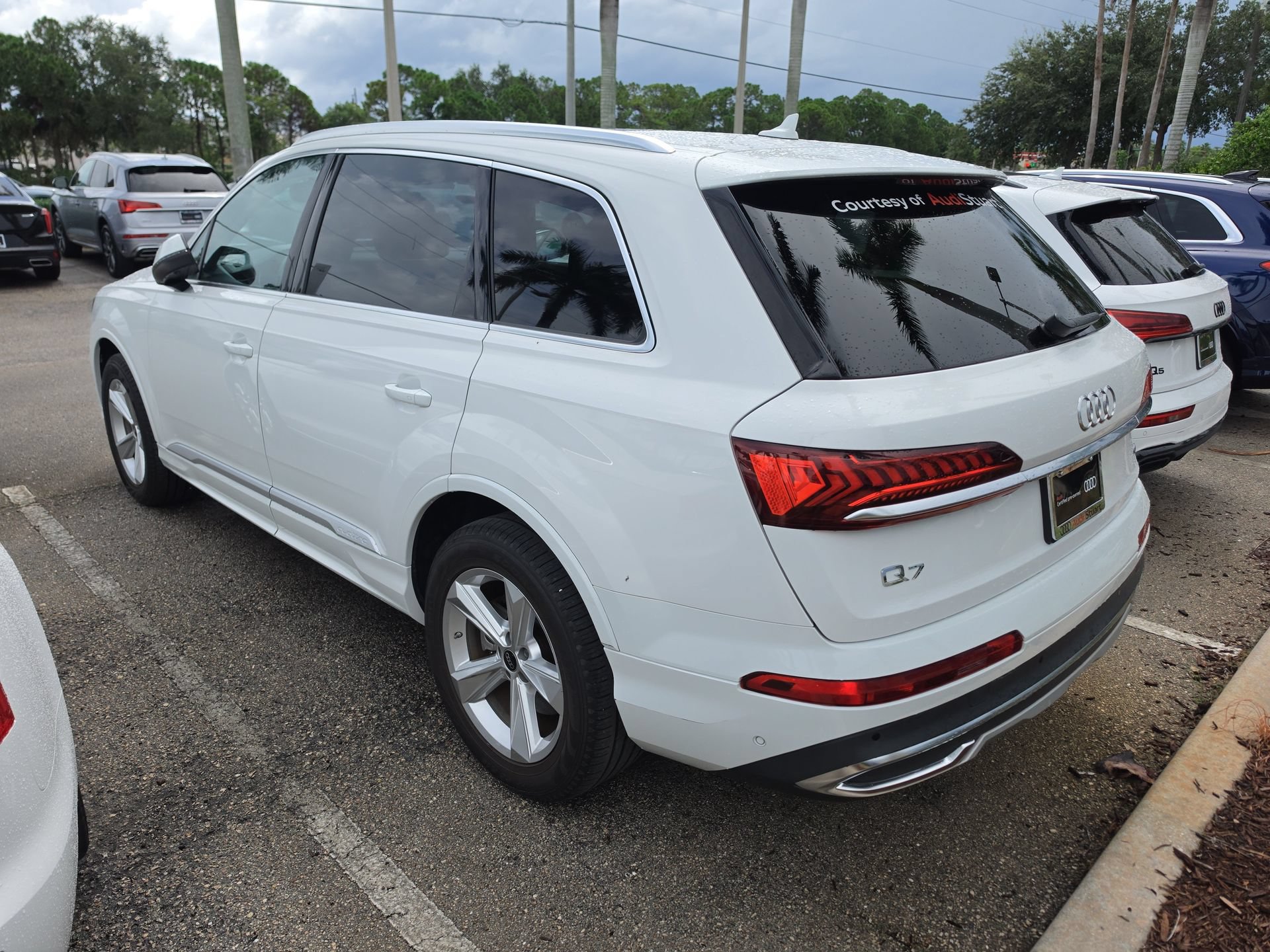 Used 2024 Audi Q7 2.0T Premium Plus w/ Premium Plus Package AWD/4WD image 4