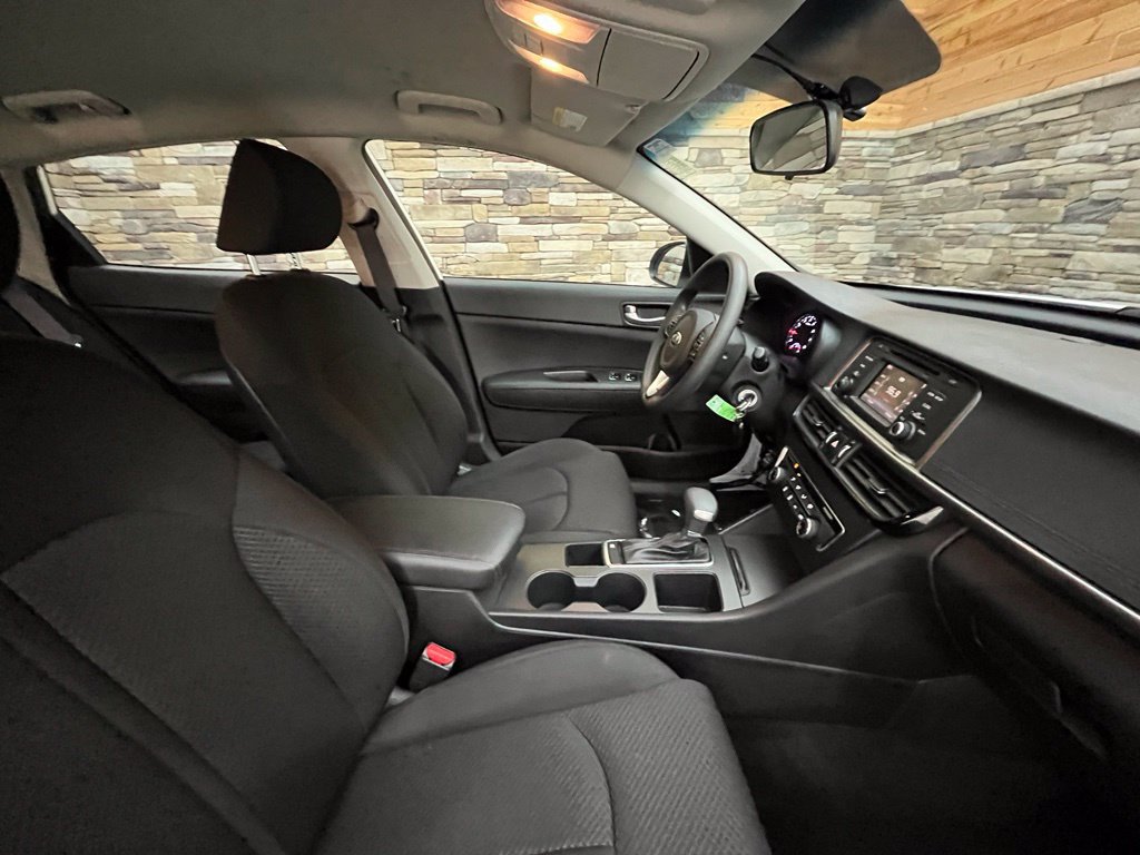 Used 2016 Kia Optima LX FWD image 31