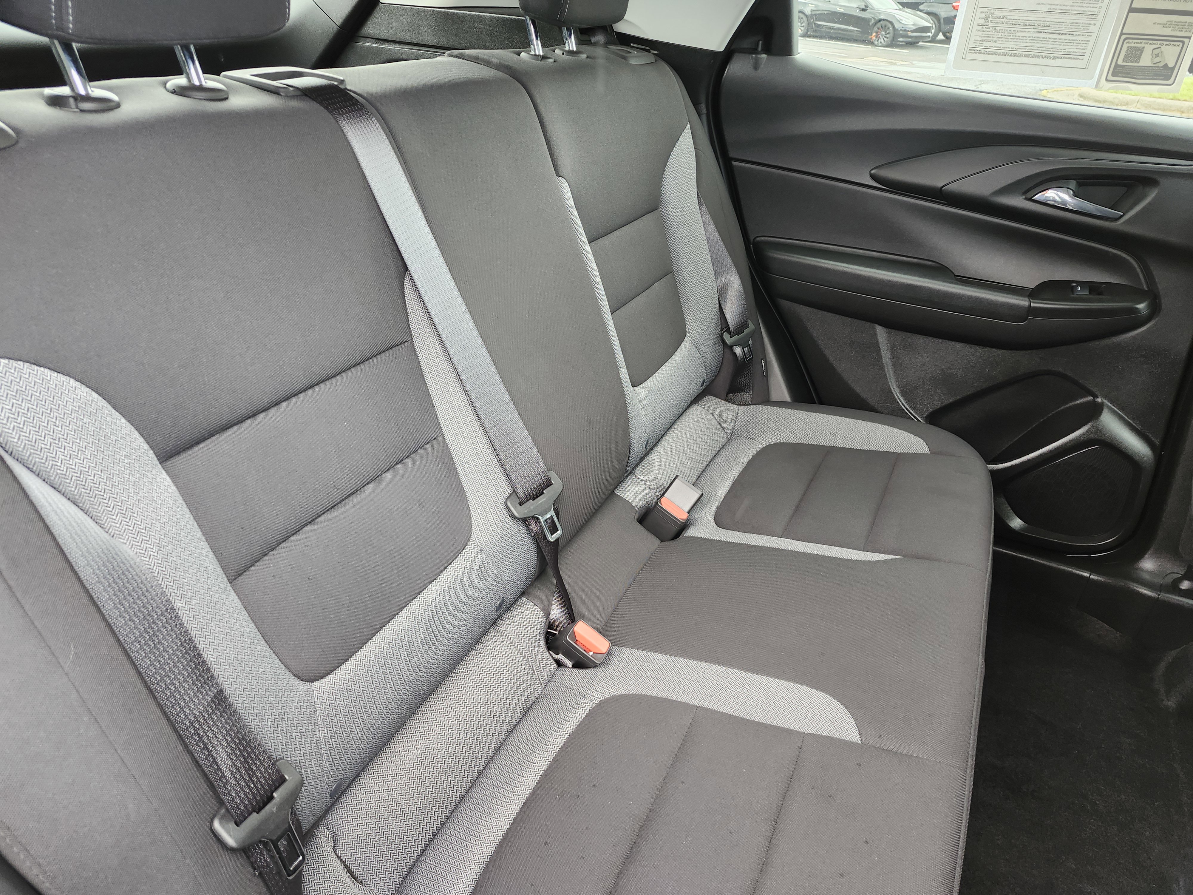 Used 2023 Chevrolet TrailBlazer LS FWD image 18