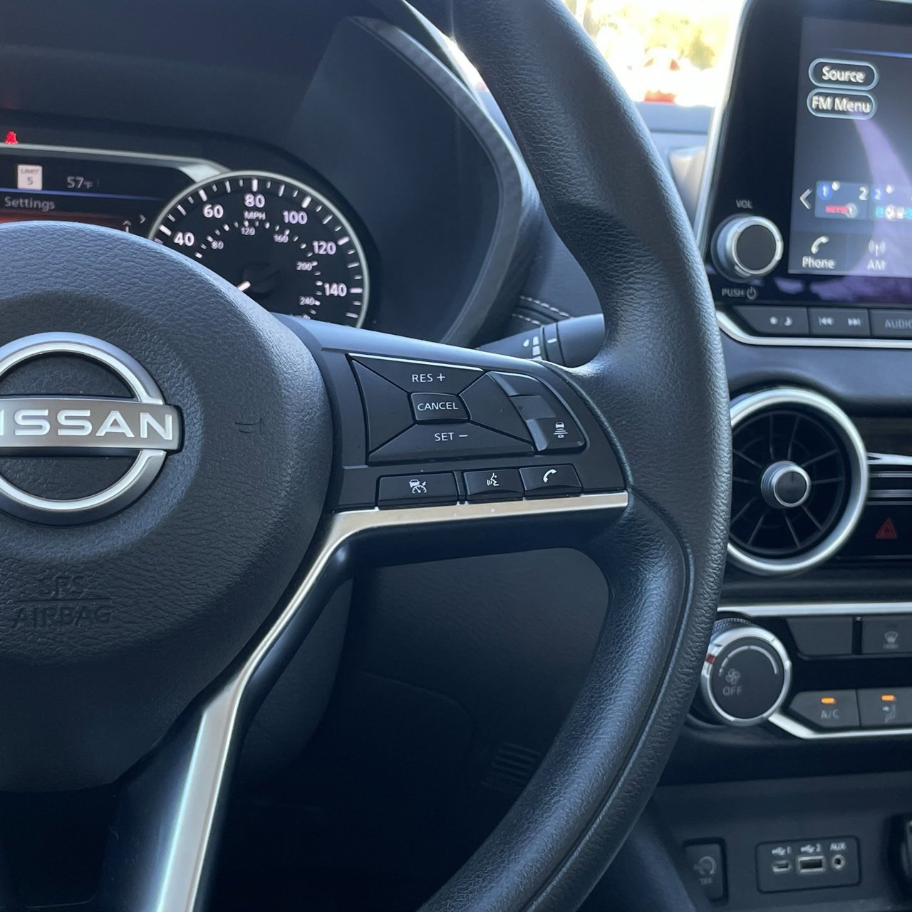 Used 2024 Nissan Sentra SV image 15