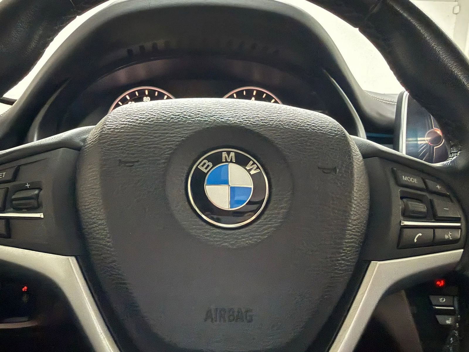 Used 2016 BMW X5 xDrive50i AWD/4WD image 33