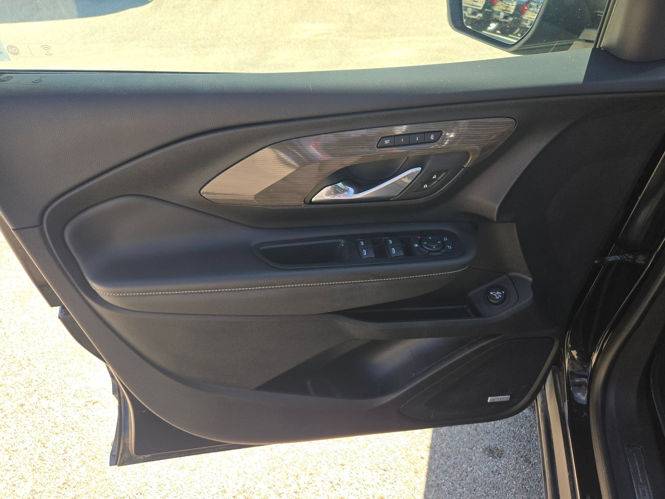Used 2023 GMC Terrain Denali AWD/4WD image 11