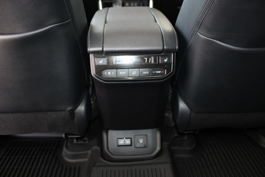 Certified 2026 Toyota Highlander Platinum AWD/4WD image 56