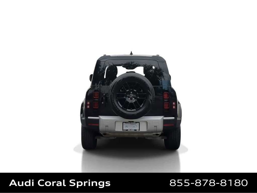 Used 2025 Land Rover Defender 110 S AWD/4WD image 7