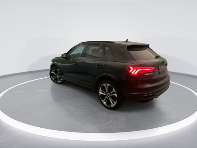 Used 2021 Audi Q3 2.0T Premium Plus AWD/4WD image 2
