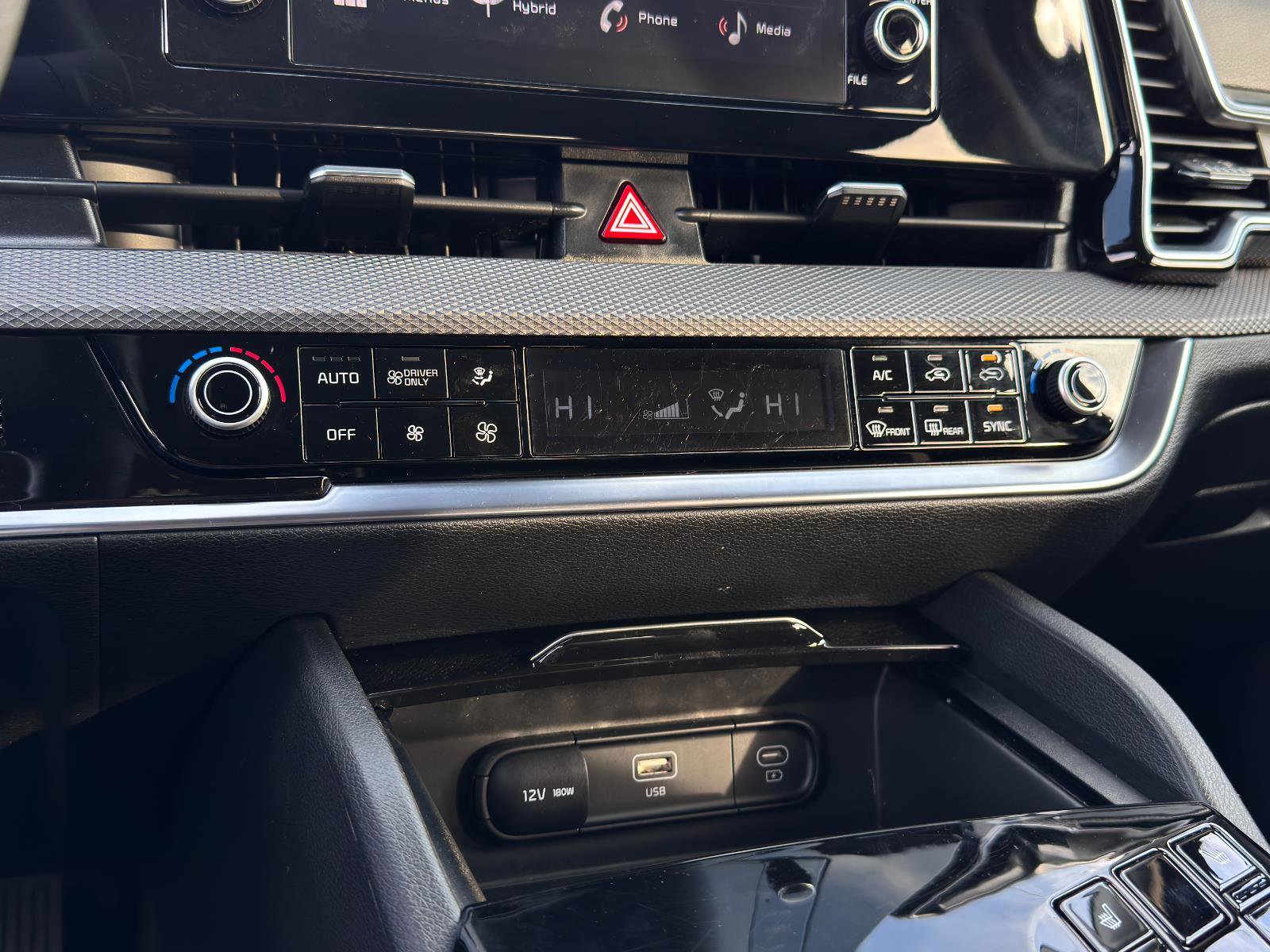 Used 2023 Kia Sportage LX image 21