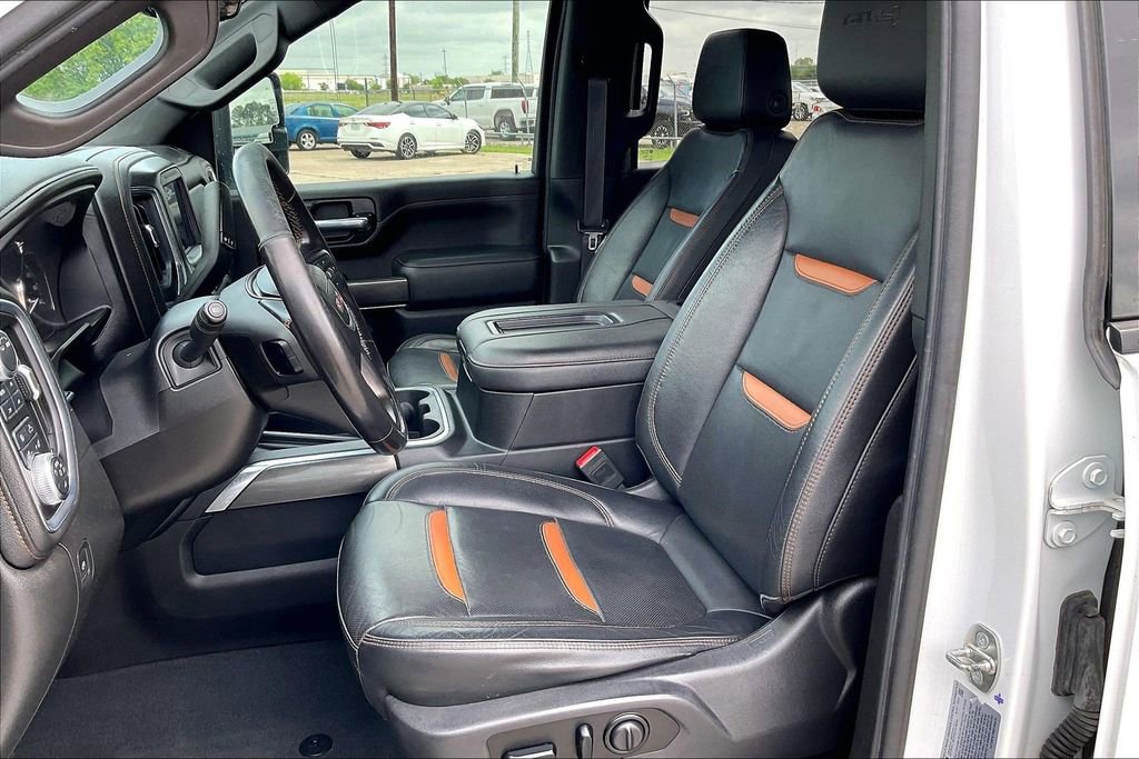 Used 2021 GMC Sierra 2500 AT4 w/ AT4 Premium Plus Package AWD/4WD image 18