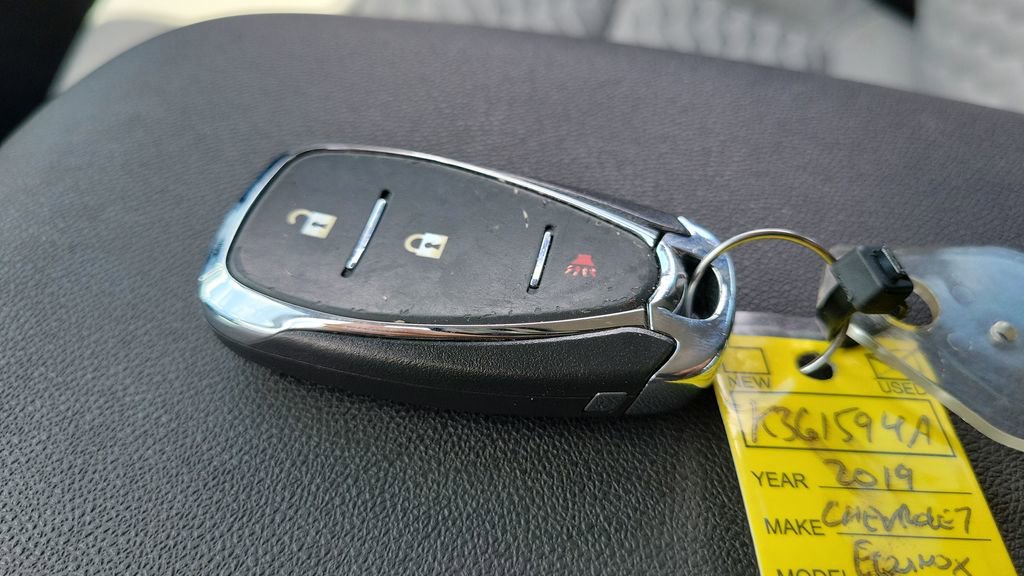 Used 2019 Chevrolet Equinox LS image 25