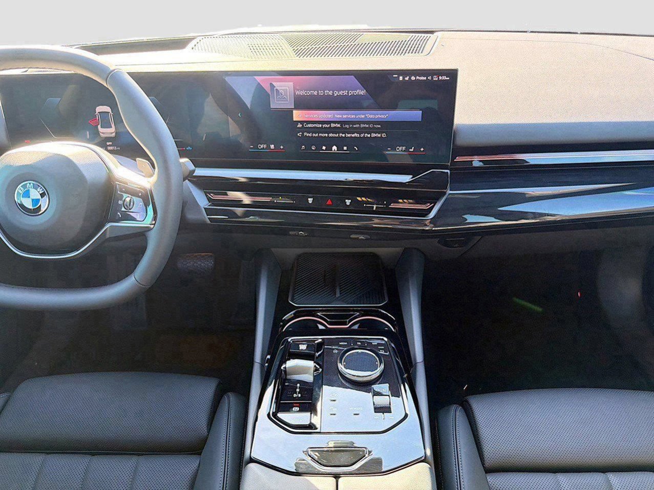 New 2026 BMW 530i xDrive w/ Premium Package AWD/4WD image 20